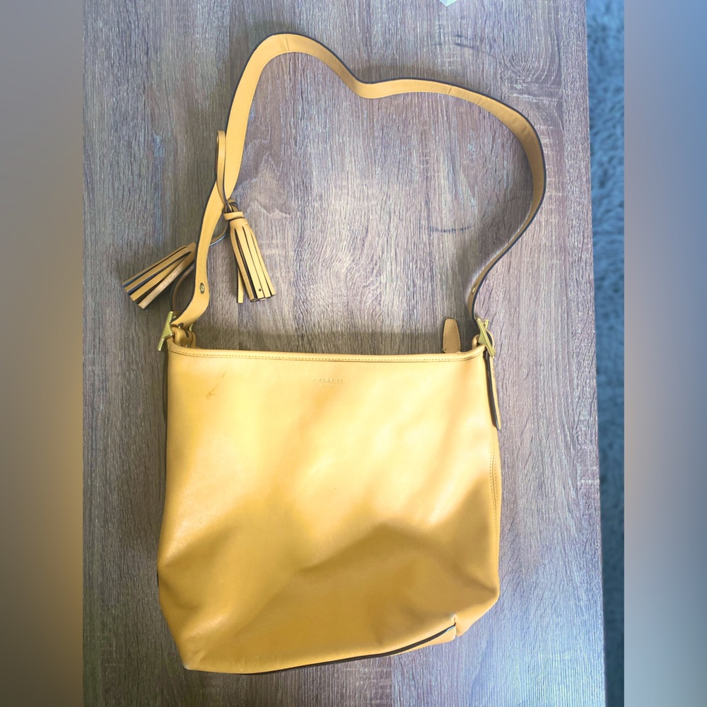 COACH SHOULDER BAG WOMEN